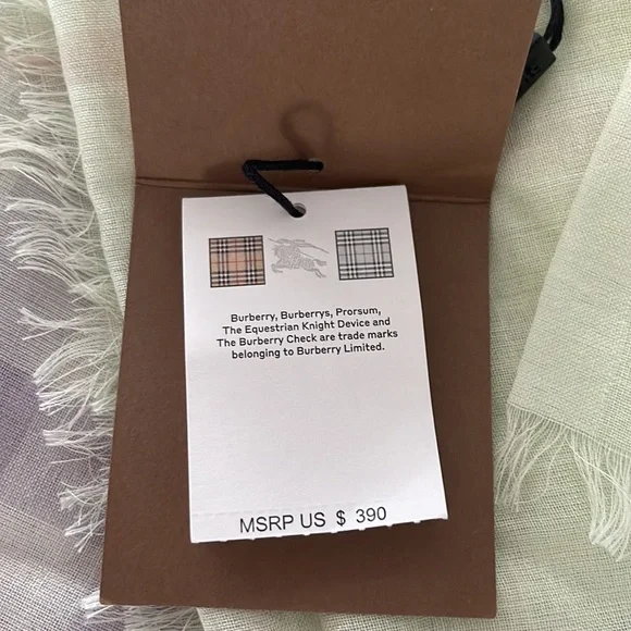 Burberry Big Check Gauze Scarf limestone color